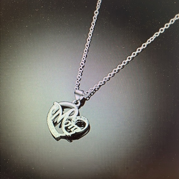 Mom pendant Heart Neklace - Picture 2 of 2